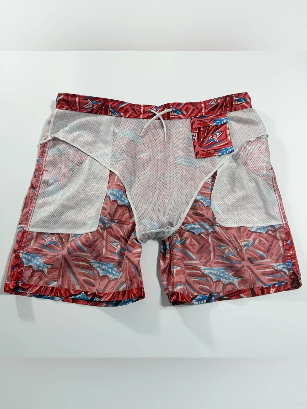 Vineyard Vines Chappy Fish Print Swim Trunks S Red